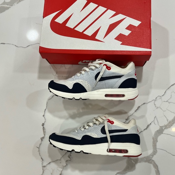 BRAND NEW!! Nike Air Max 1 Ultra 2.0 Flyknit!! - Picture 9 of 12